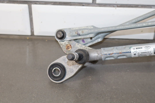 2020 - 2024 Tesla Y Front Wiper Motor OEM