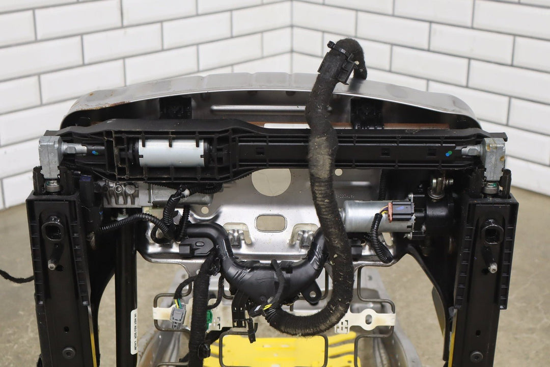 2020 - 2024 Tesla Y Right RH Passenger Power Front Seat Track OEM