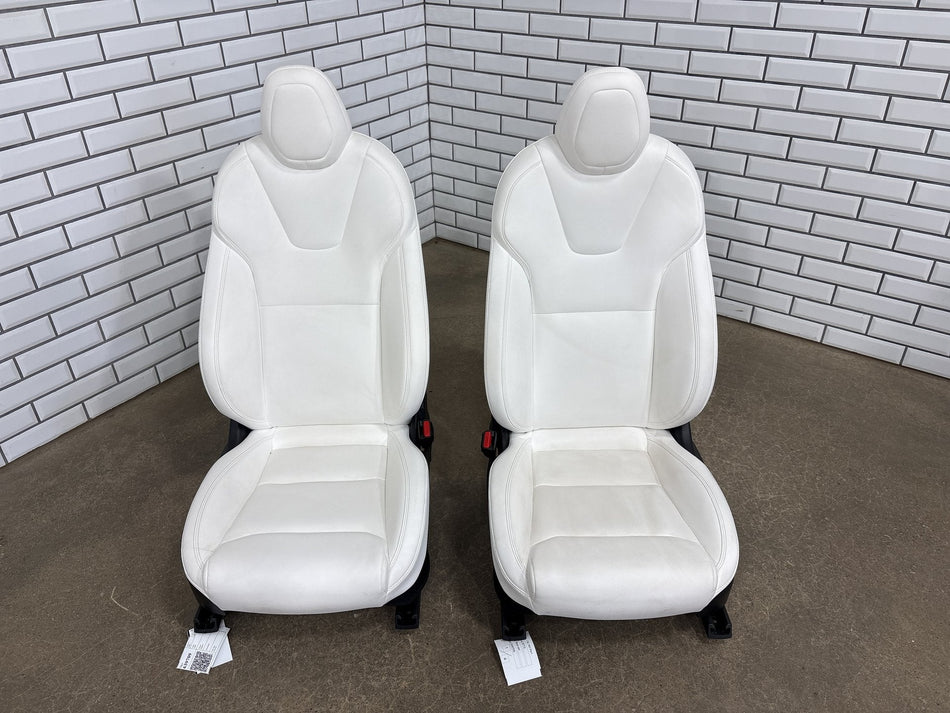 2020 Tesla Model X Performance Seats White Leather Seats Front/Rear 5 Seater