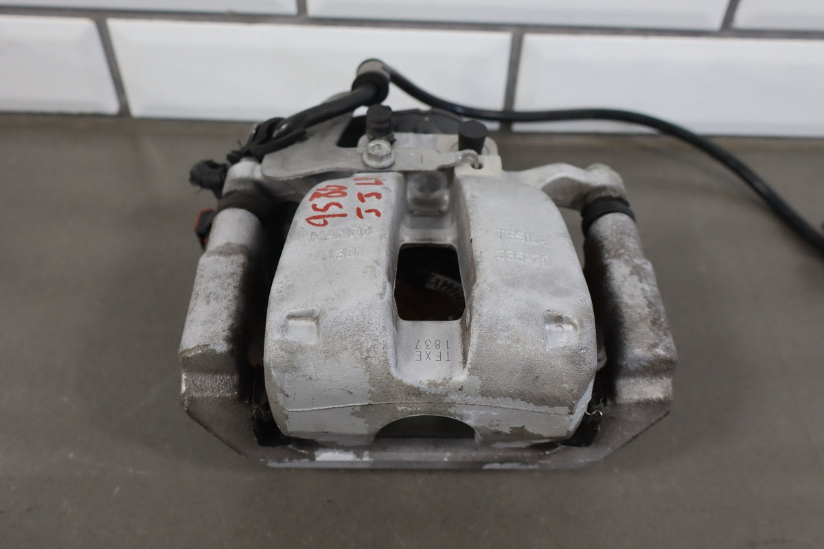 2020 Tesla Model Y- Pair- Rear Calipers