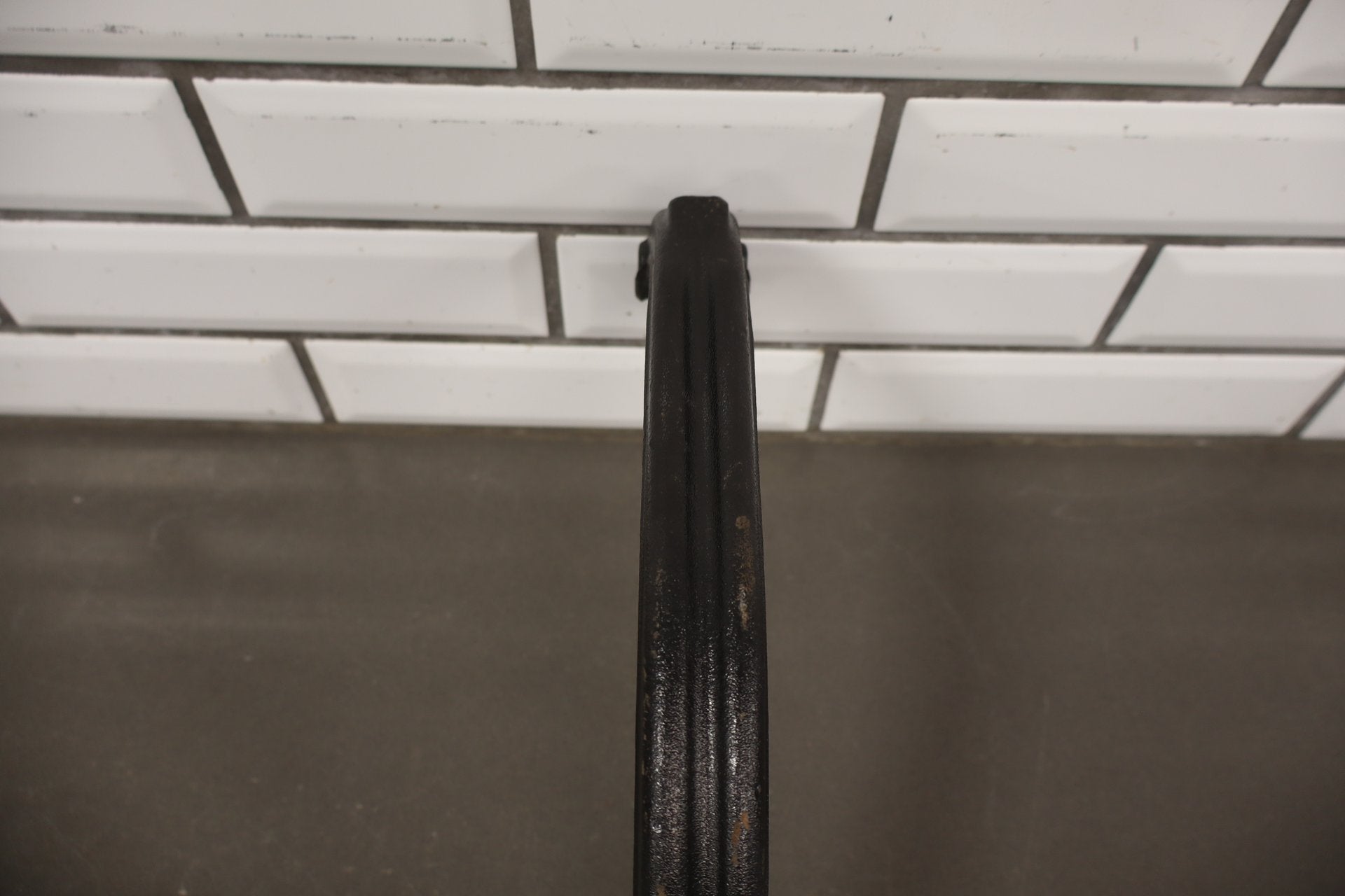 2021-2023 Dodge Challenger R/T Scat Pack Left Front Spindle 68466629AA