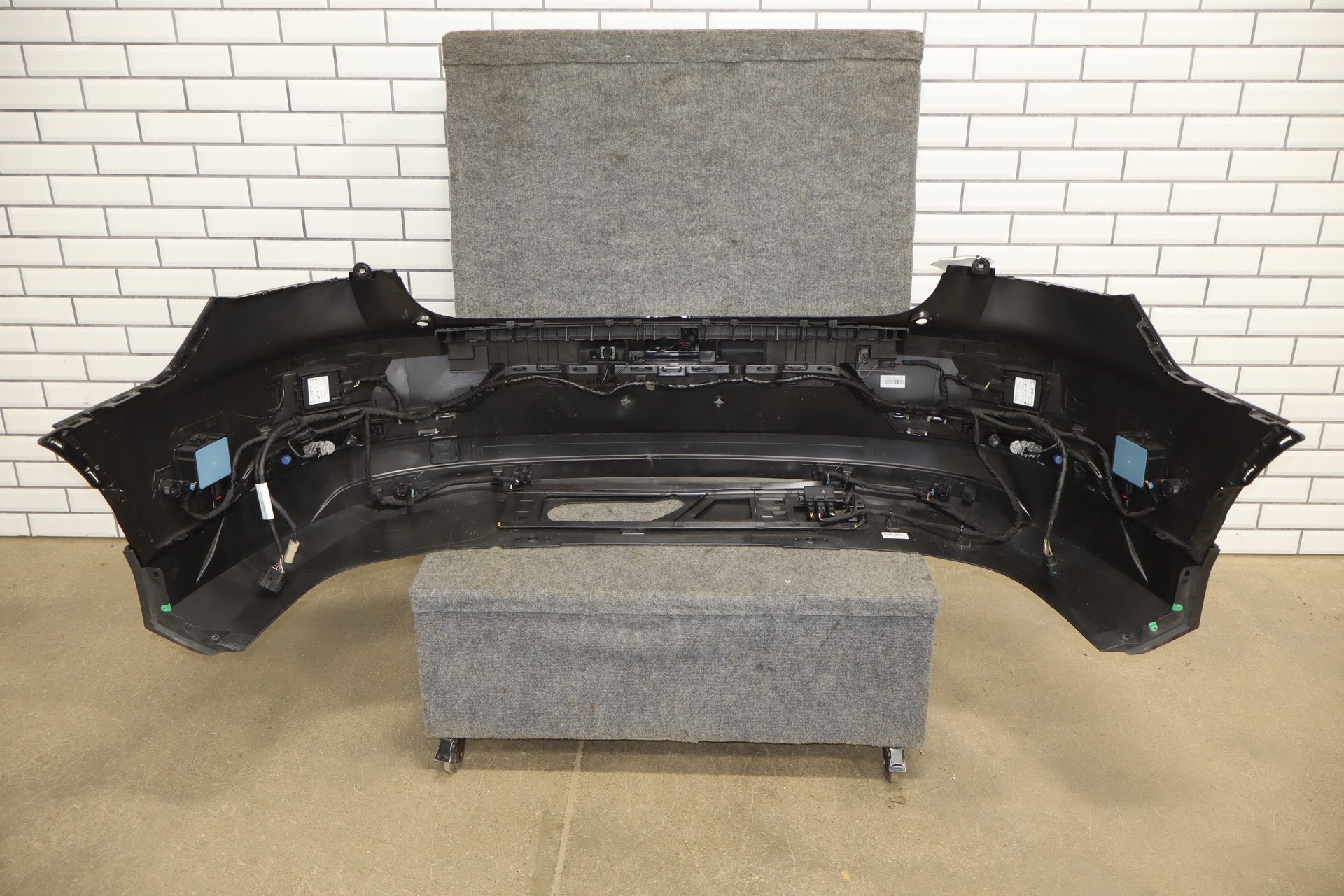 2021-2023 Polestar 2 EV Rear Bumper Rear Bumper Assembly Black (Void 019)