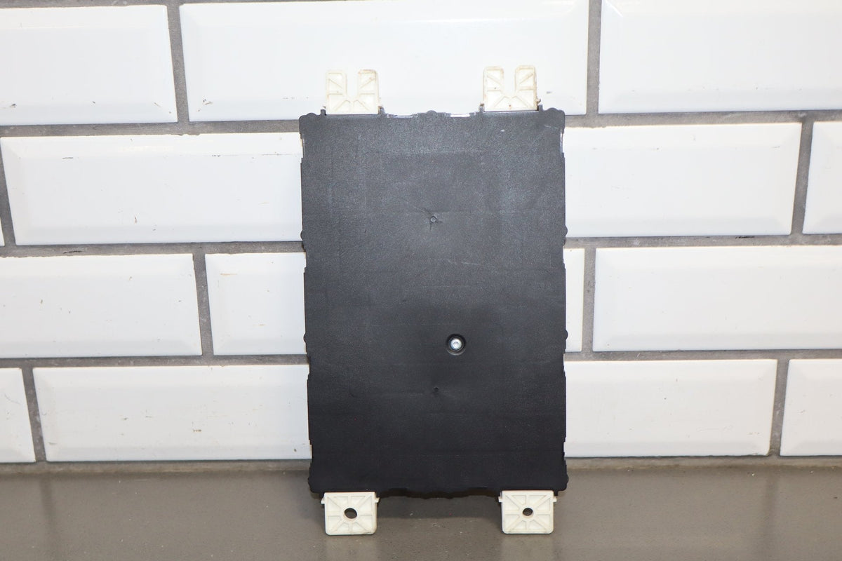 2022-2023 Dodge Challenger Body Control Module 68525718ab OEM