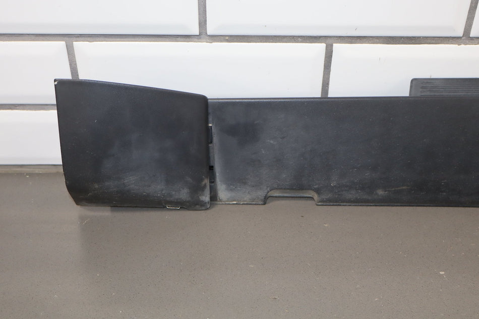 2022-2023 Dodge Challenger R/T Scat Pack Left Rocker Molding 68320475AF