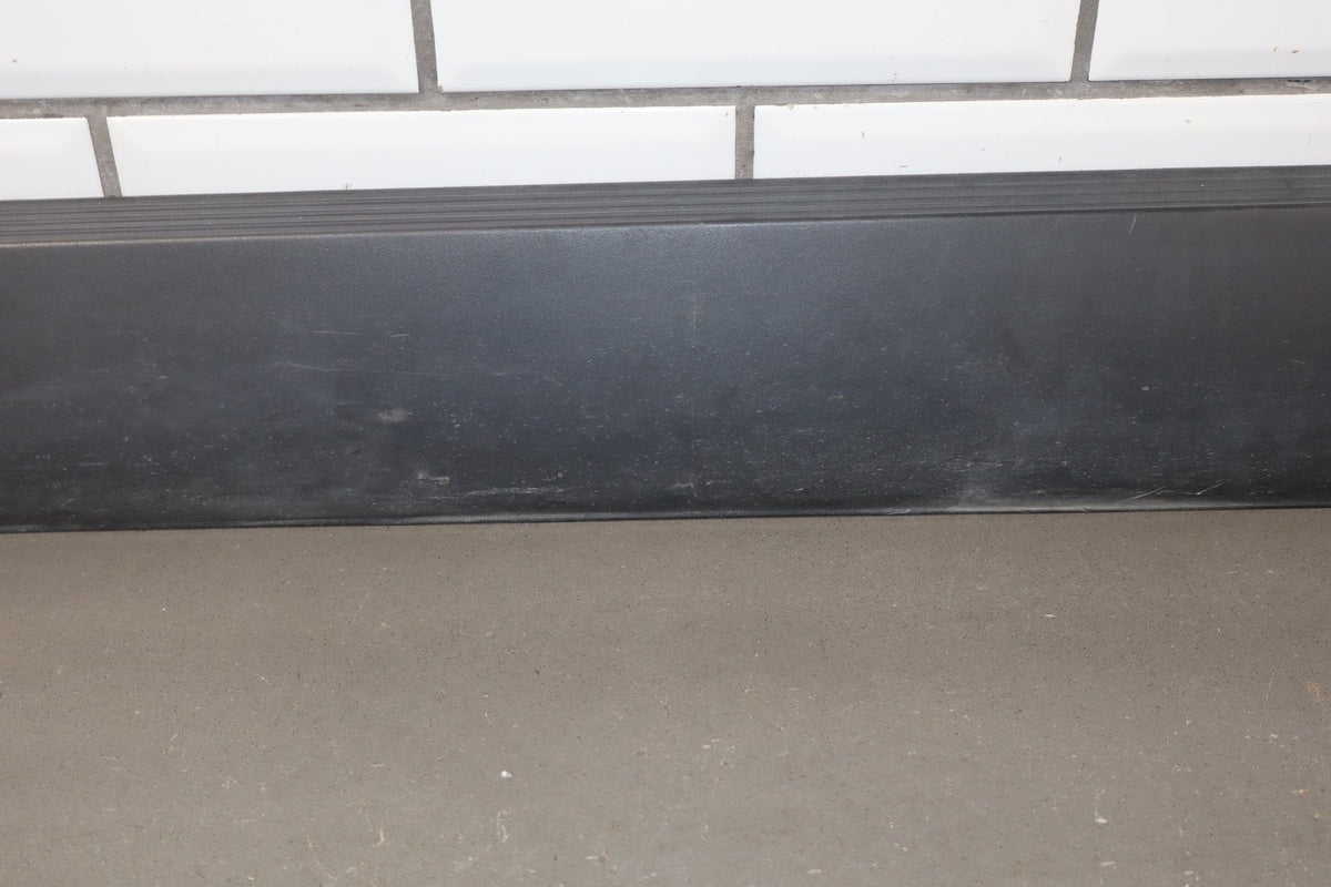 2022-2023 Dodge Challenger R/T Scat Pack Left Rocker Molding 68320475AF