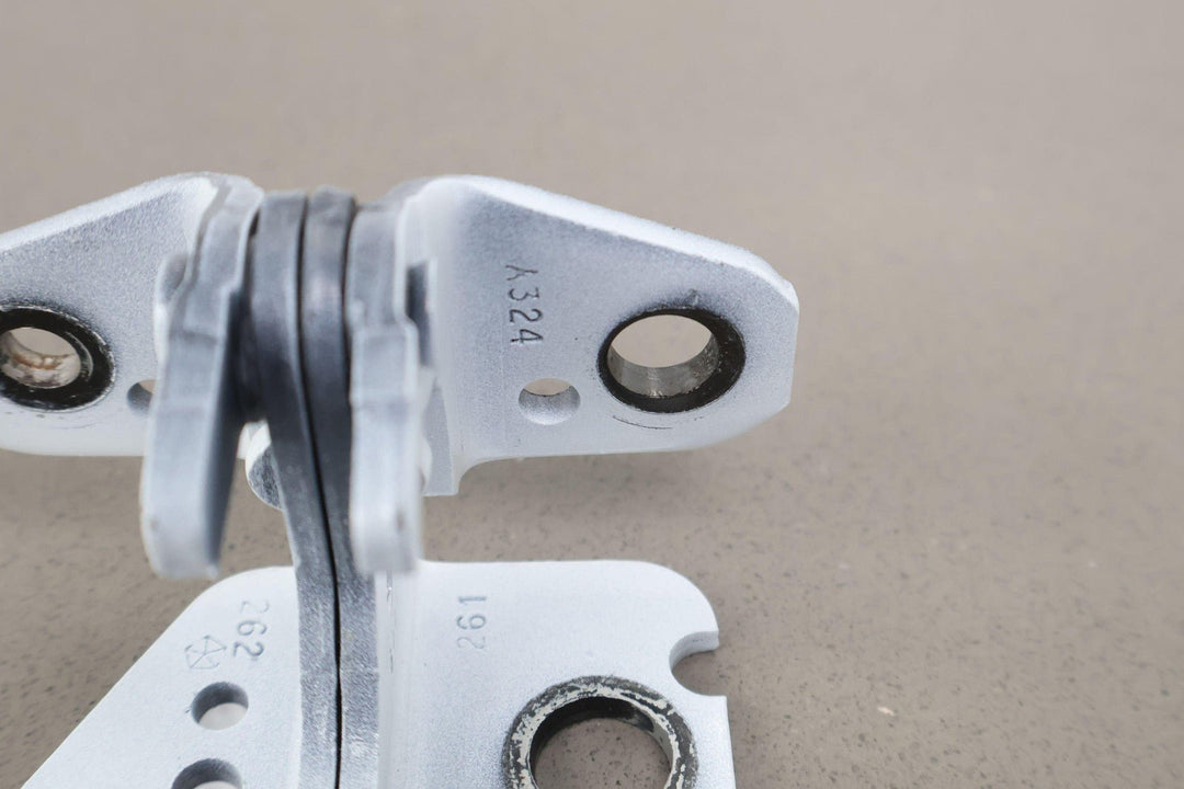 2022 - 2023 Jeep Grand Wagoneer Front Left Upper & Lower OEM Door Hinges (White)