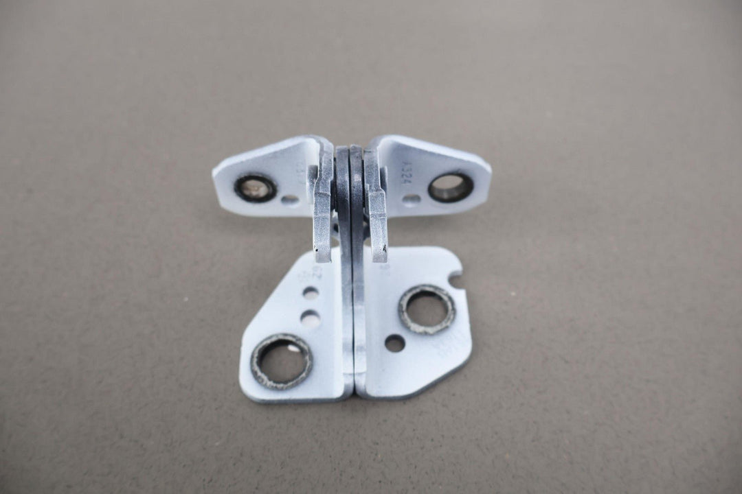 2022 - 2023 Jeep Grand Wagoneer Front Left Upper & Lower OEM Door Hinges (White)