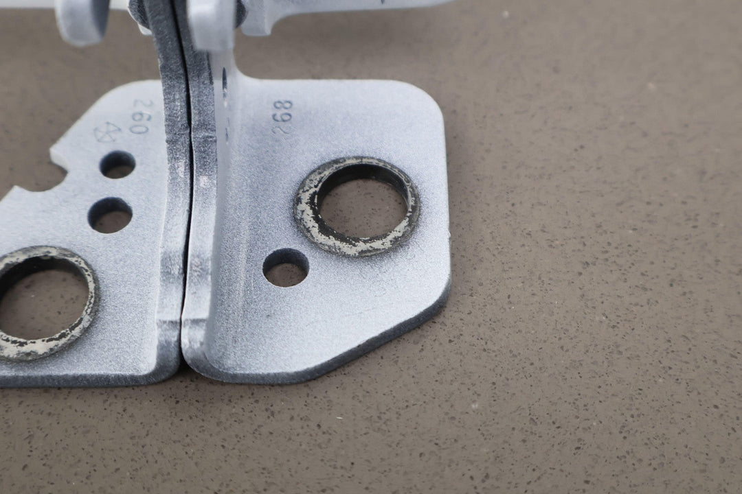 2022 - 2023 Jeep Grand Wagoneer Front Left Upper & Lower OEM Door Hinges (White)