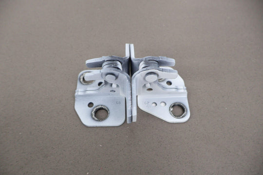 2022 - 2023 Jeep Grand Wagoneer Front Left Upper & Lower OEM Door Hinges (White)