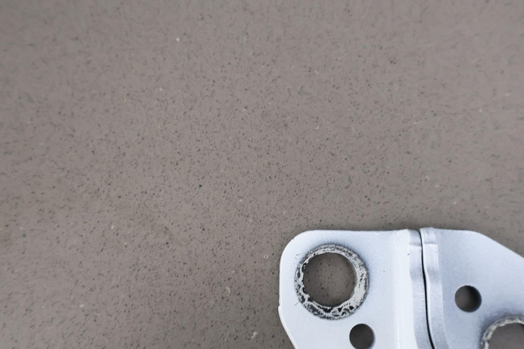 2022 - 2023 Jeep Grand Wagoneer Front Right Upper & Lower OEM Door Hinges (White)