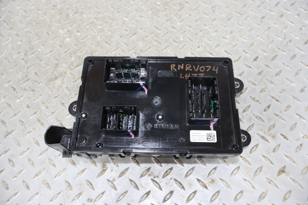 2022 - 2024 Rivian RS1 OEM Left LH Cabin Fuse Relay Junction Box (9K Miles)