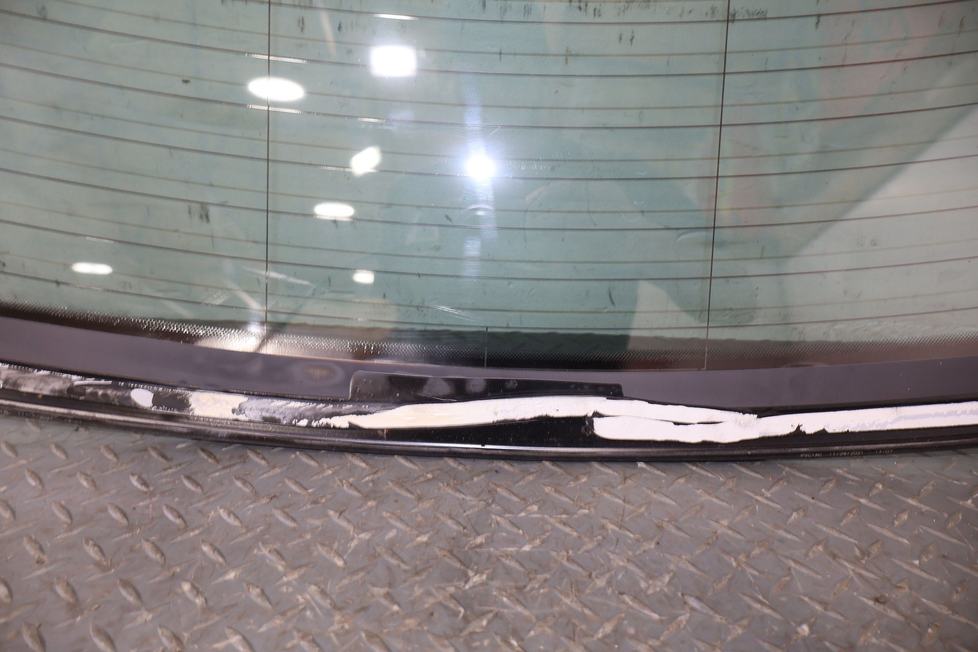 2022 Cadillac CT5- Back Door Glass