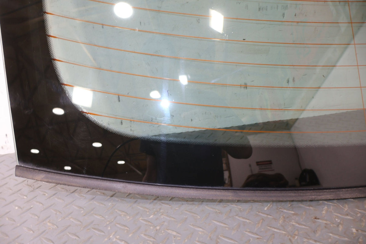 2022 Cadillac CT5- Back Door Glass