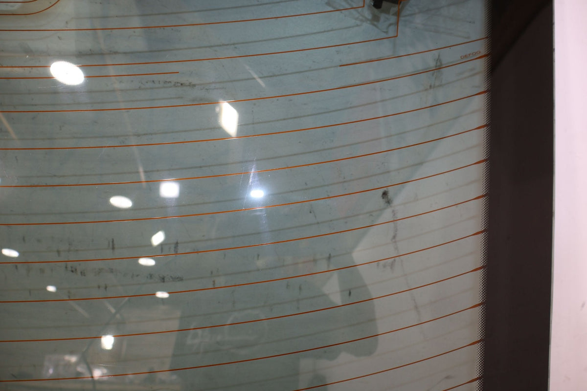 2022 Cadillac CT5- Back Door Glass