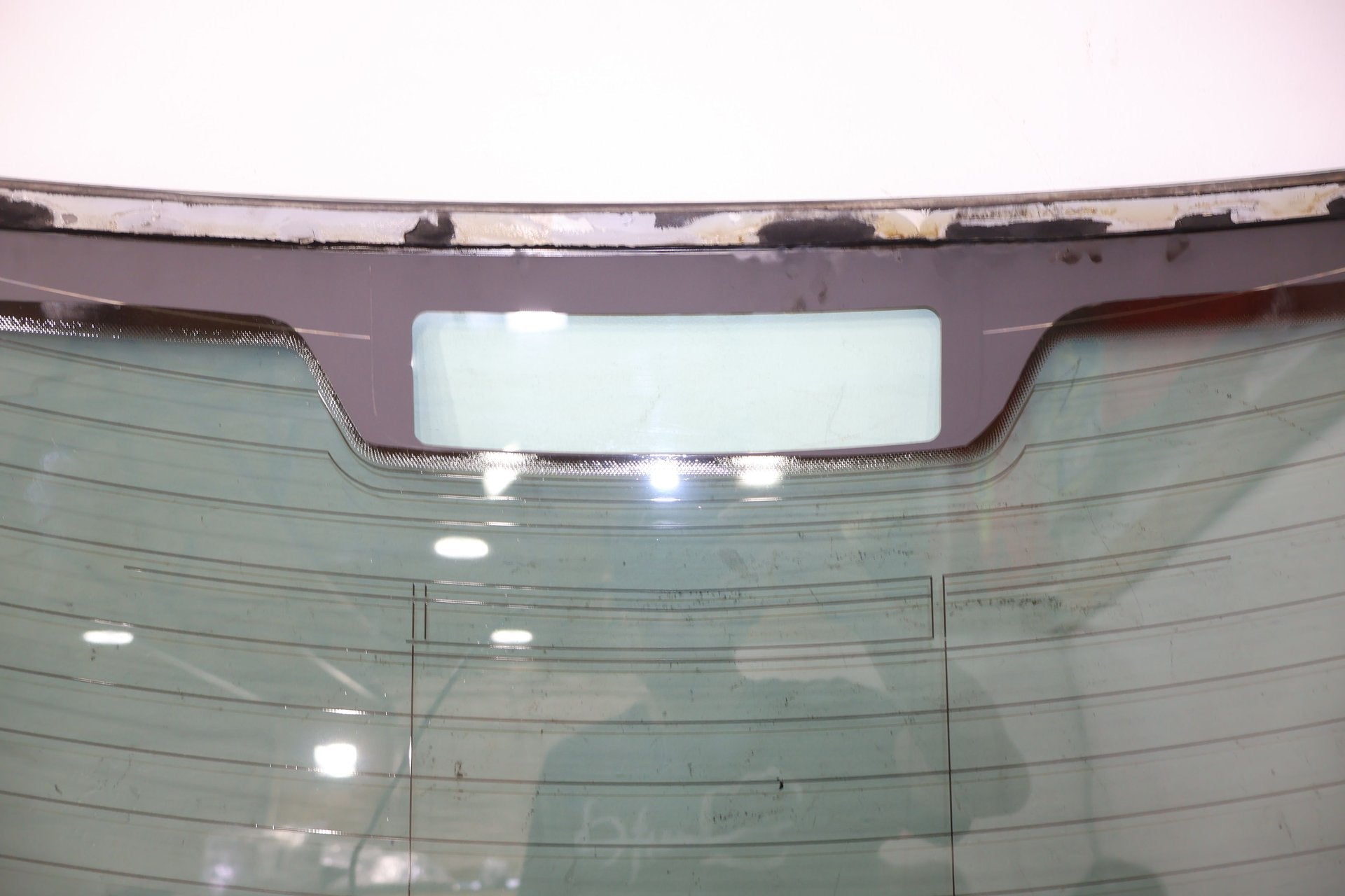 2022 Cadillac CT5- Back Door Glass