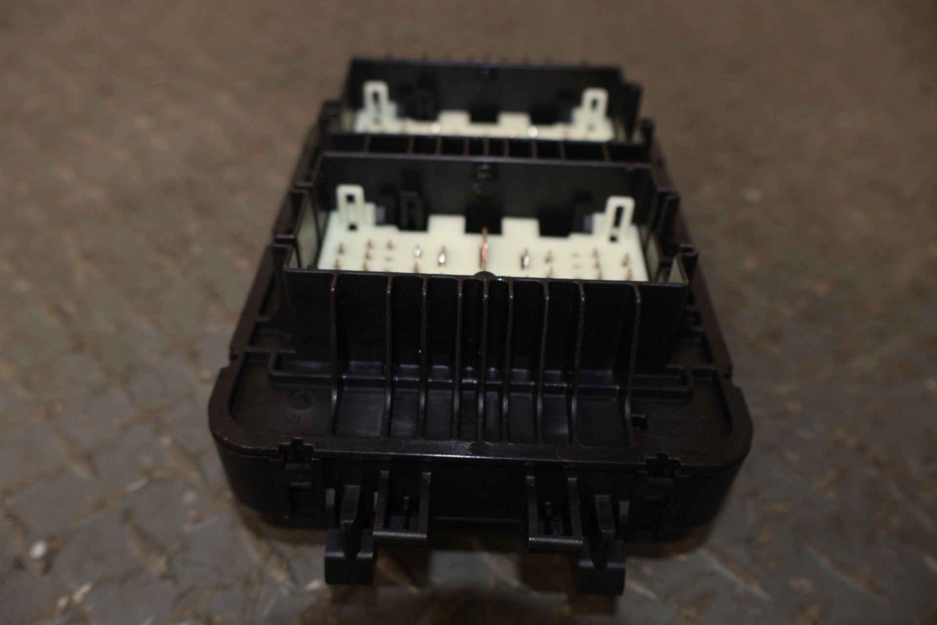 2022 Cadillac CT5- Cabin Fuse Box