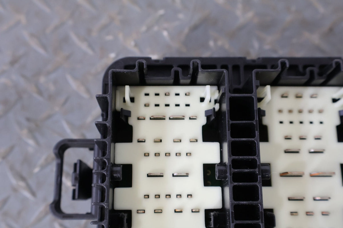 2022 Cadillac CT5- Cabin Fuse Box