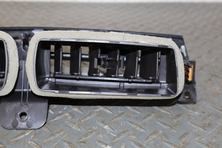 2022 Cadillac CT5- Dash Vent