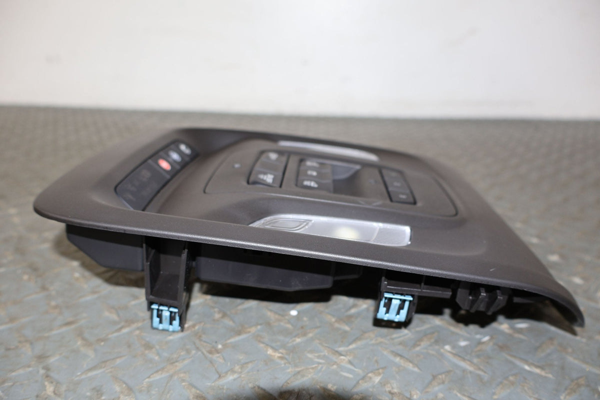 2022 Cadillac CT5- Front Console
