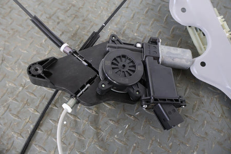 2022 Cadillac CT5- FRONT DOOR REGULATOR
