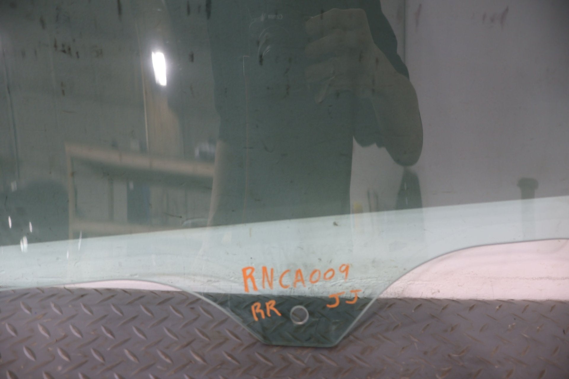 2022 Cadillac CT5- Right Rear Door Window