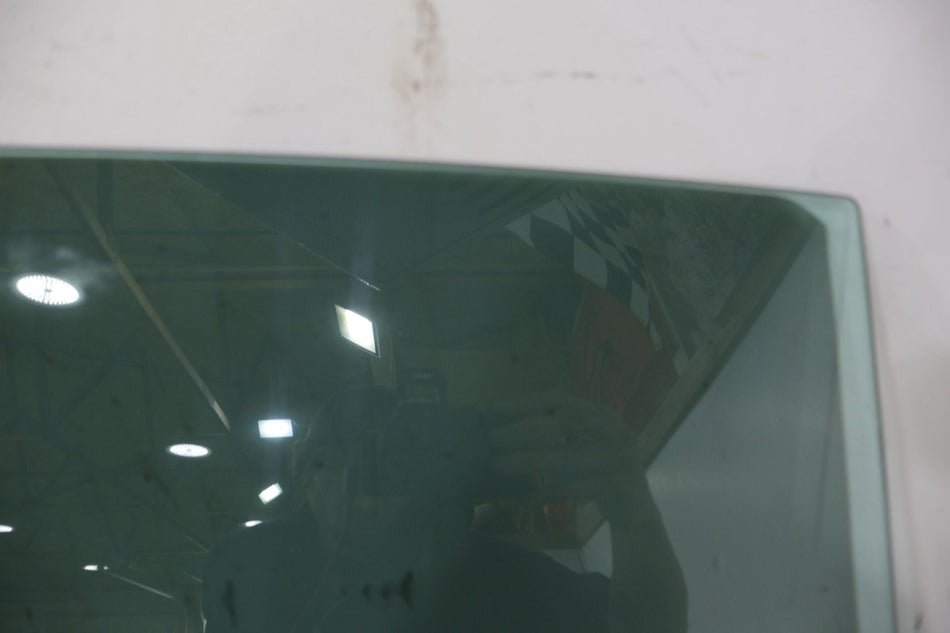 2022 Cadillac CT5- Right Rear Door Window