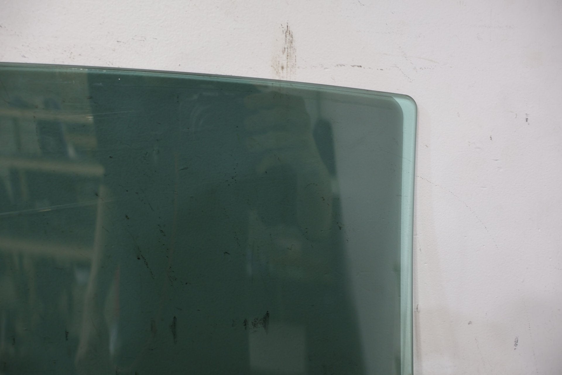 2022 Cadillac CT5- Right Rear Door Window