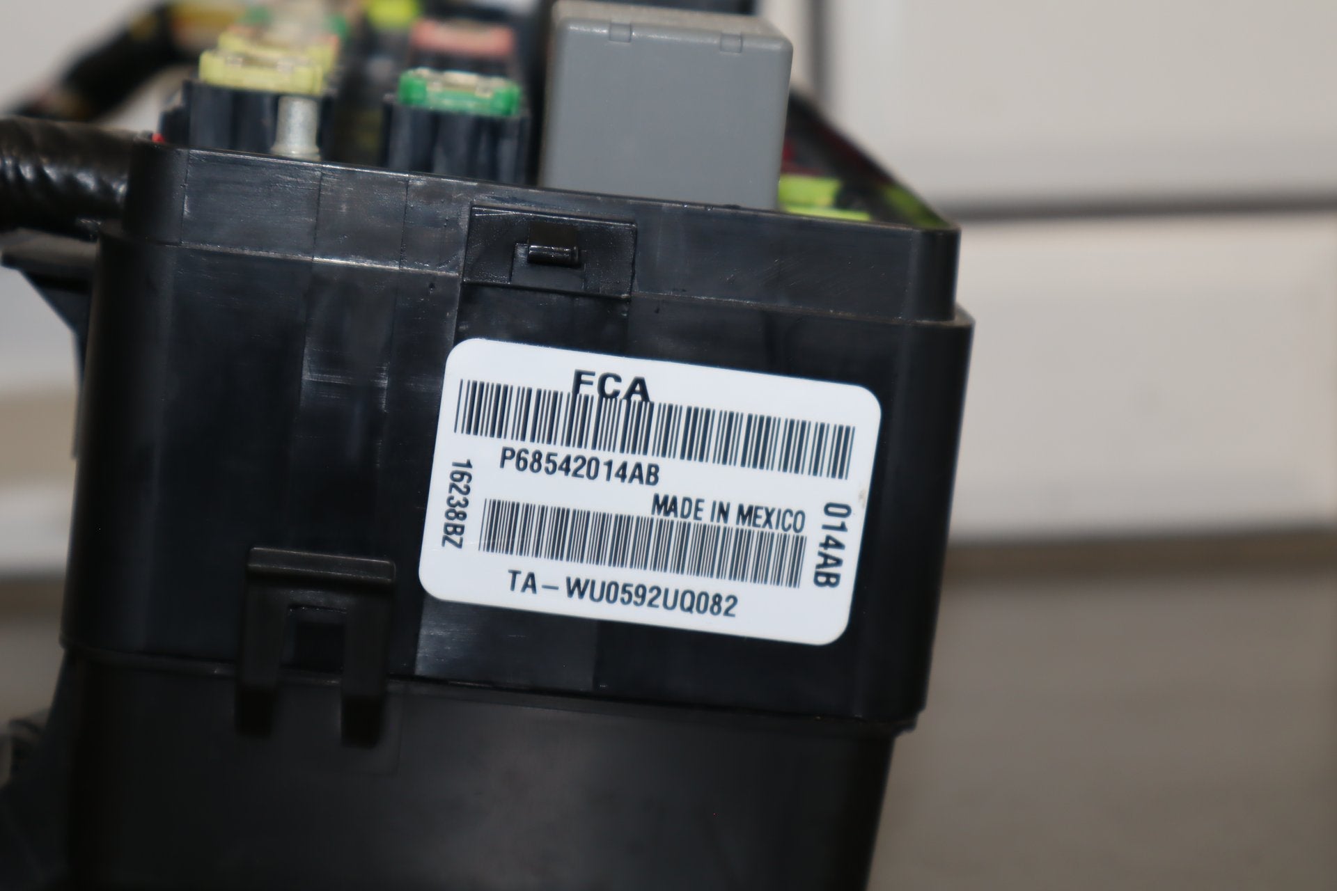 2022 Dodge Challenger R/T Scat Pack 6.4L Cabin Fuse Box