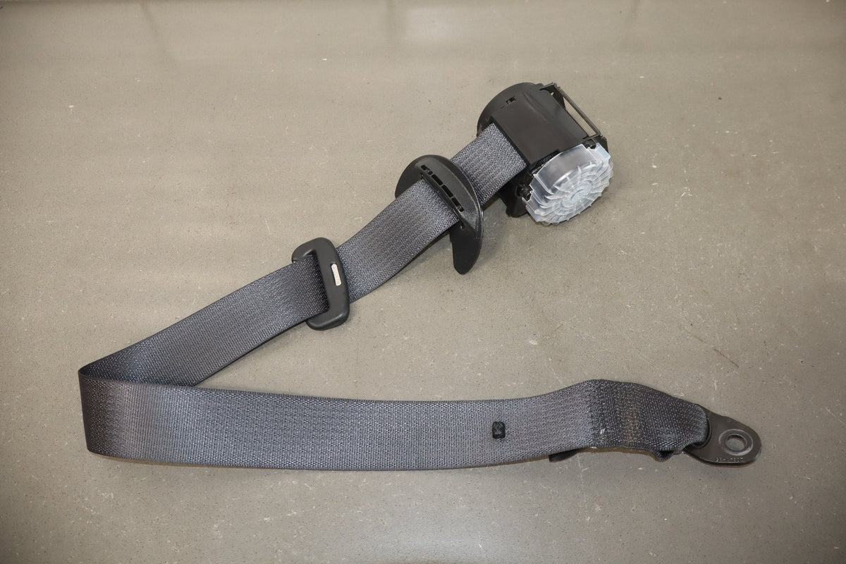 2022 Dodge Challenger R/T Scat Pack Left Rear Seat Belt Black X9