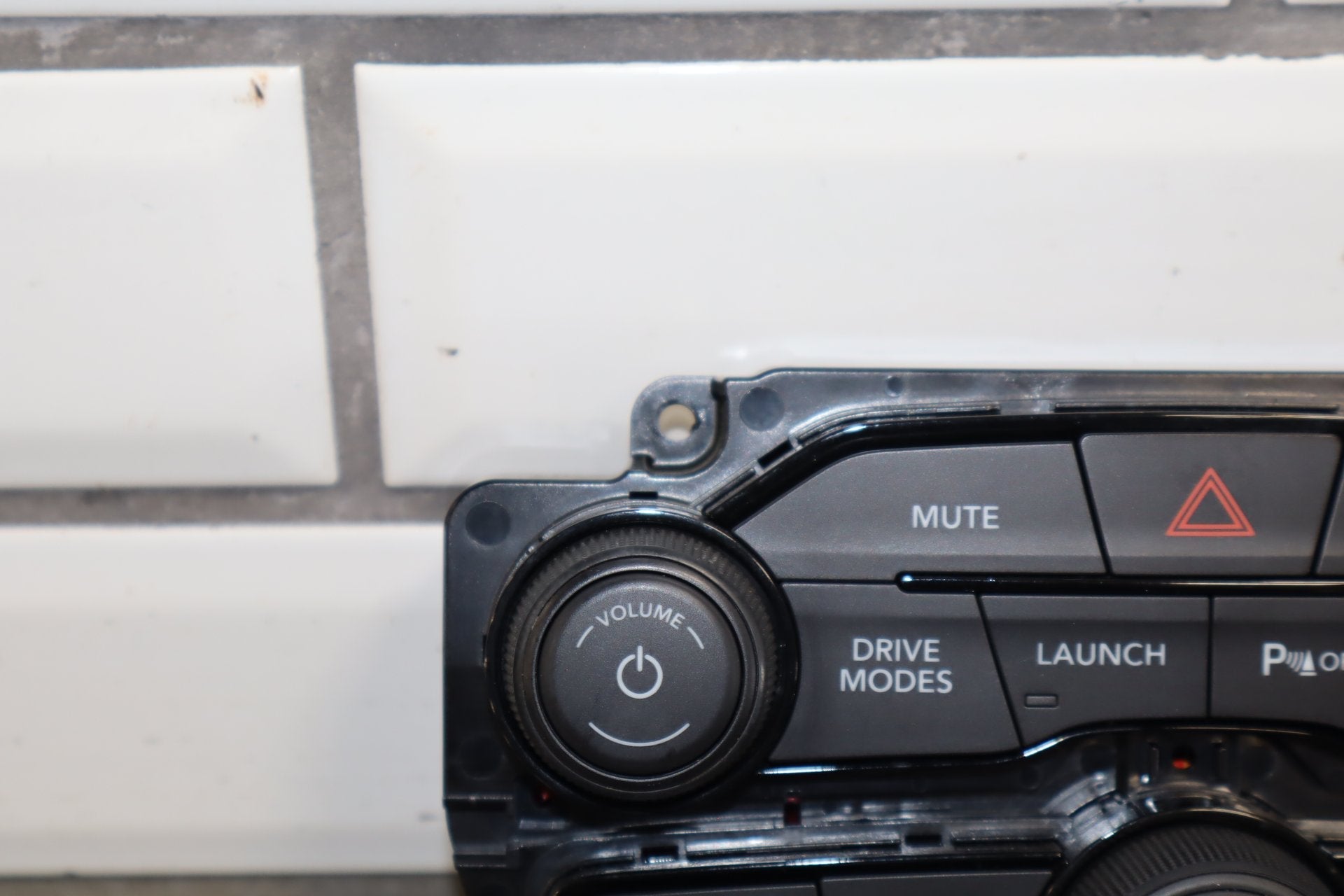 2022 Dodge Challenger SRT Scat Pack Climate Control Assembly OEM 68415454ab