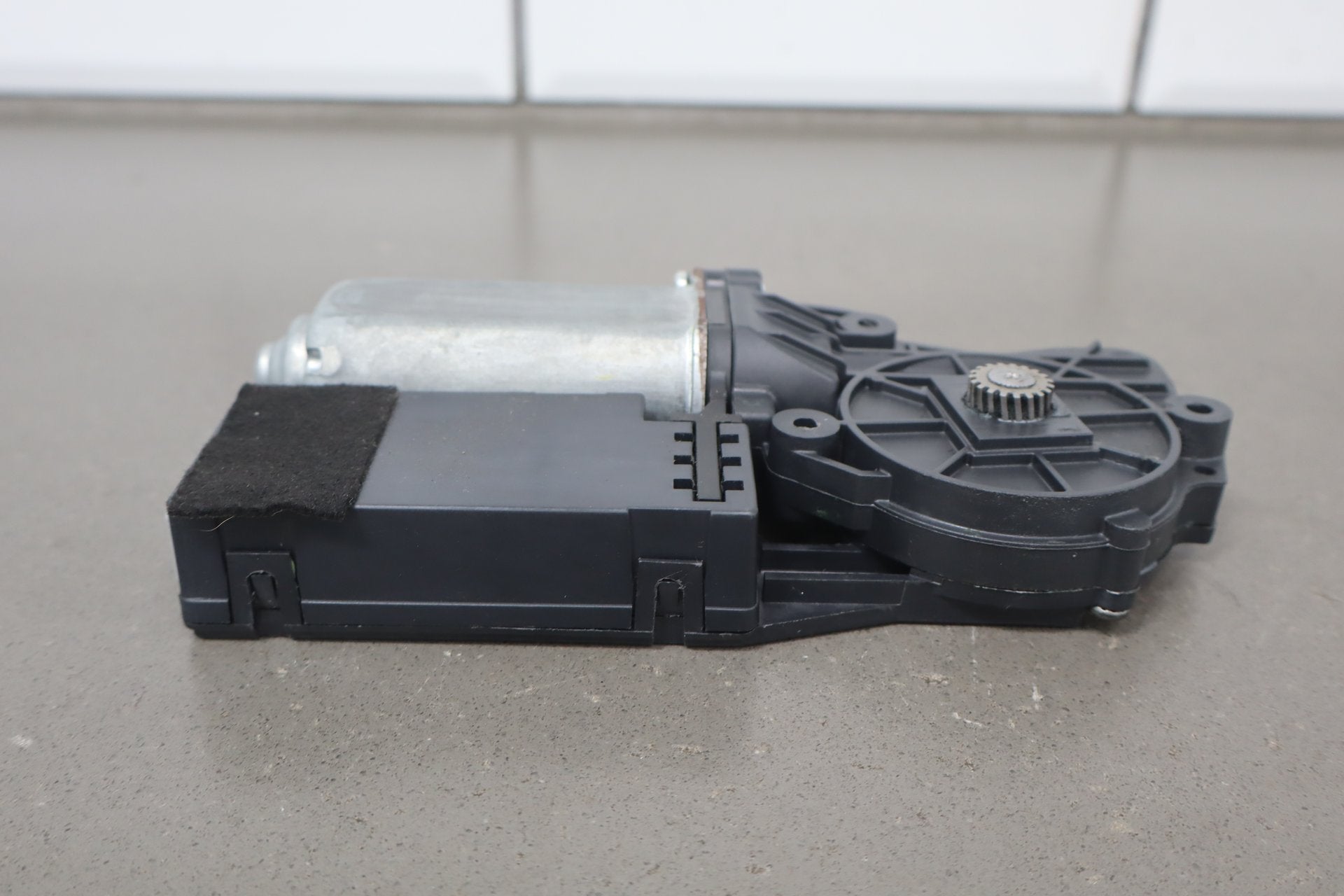 2022 Dodge Challenger Sun Roof Motor OEM