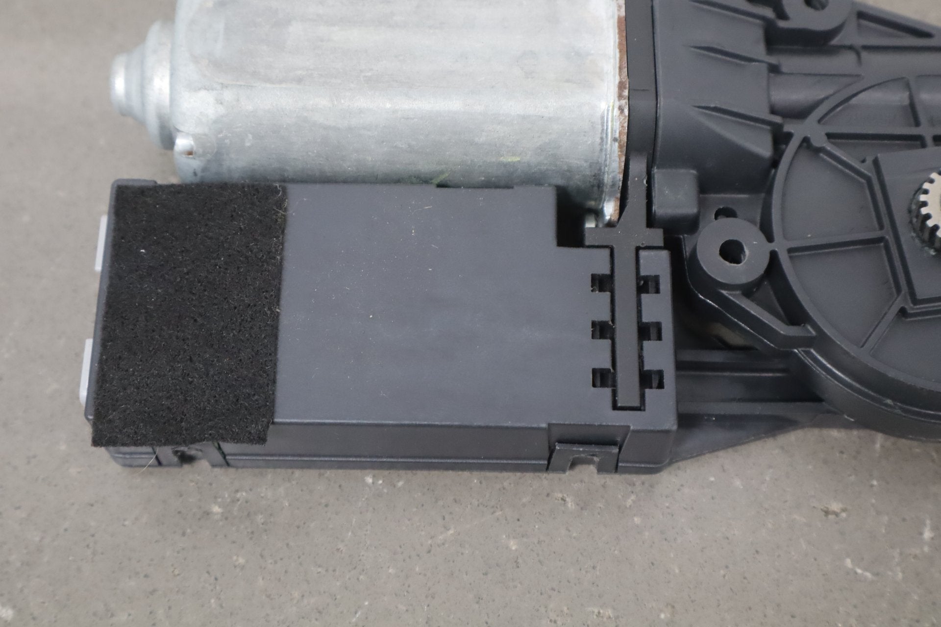 2022 Dodge Challenger Sun Roof Motor OEM