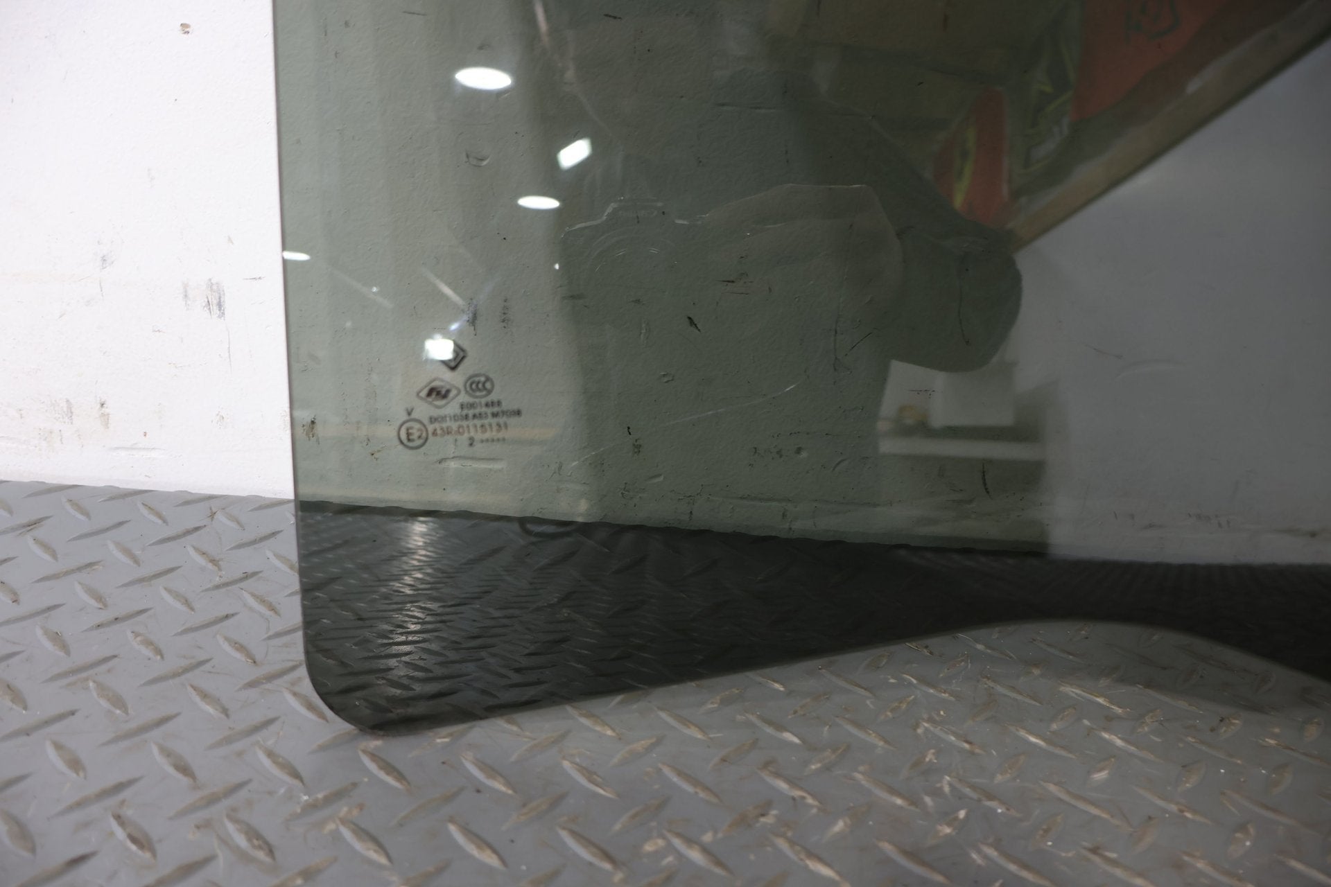 2022, Rivian, R1S