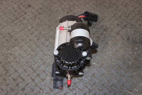 2022 Rivian R1S Launch Edition OEM Air Ride Compressor (C100055693C) 9K Miles