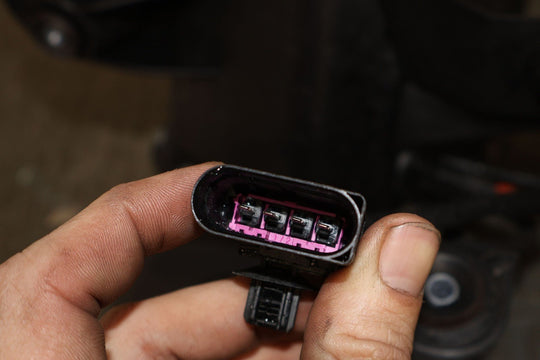 2022 Rivian R1S Launch Edition OEM Air Suspension Tank (C200003132F) 9K Miles