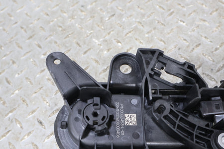 2022 Rivian R1S- Left Front Door Handle