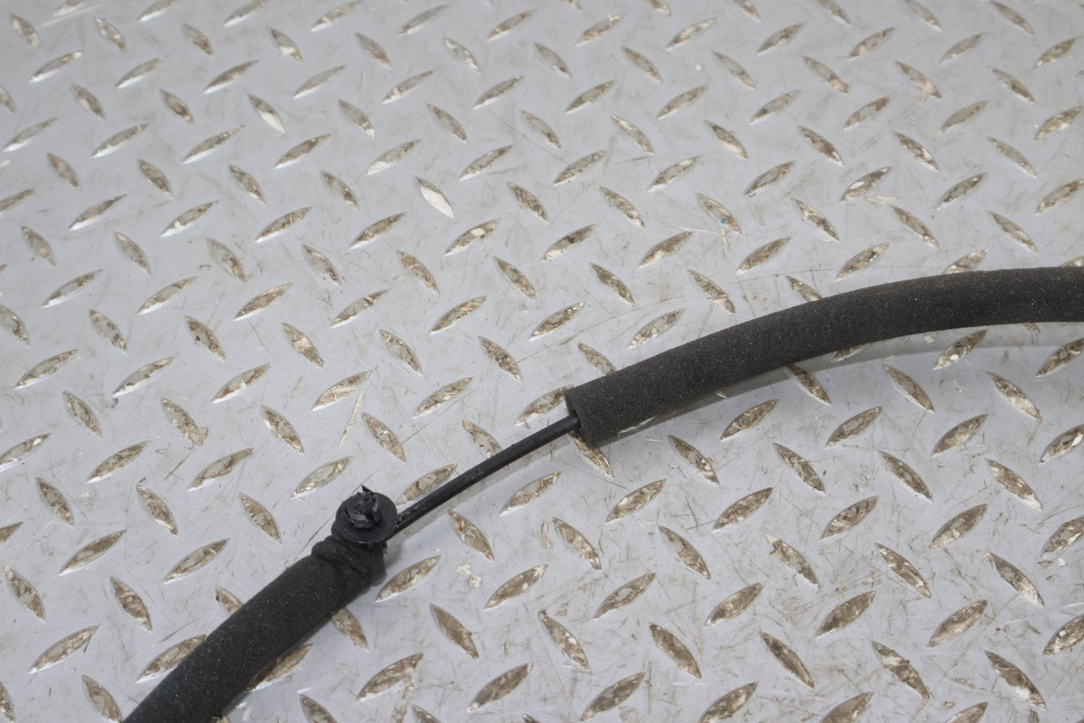 2022 Rivian R1S- Left Front Door Latch
