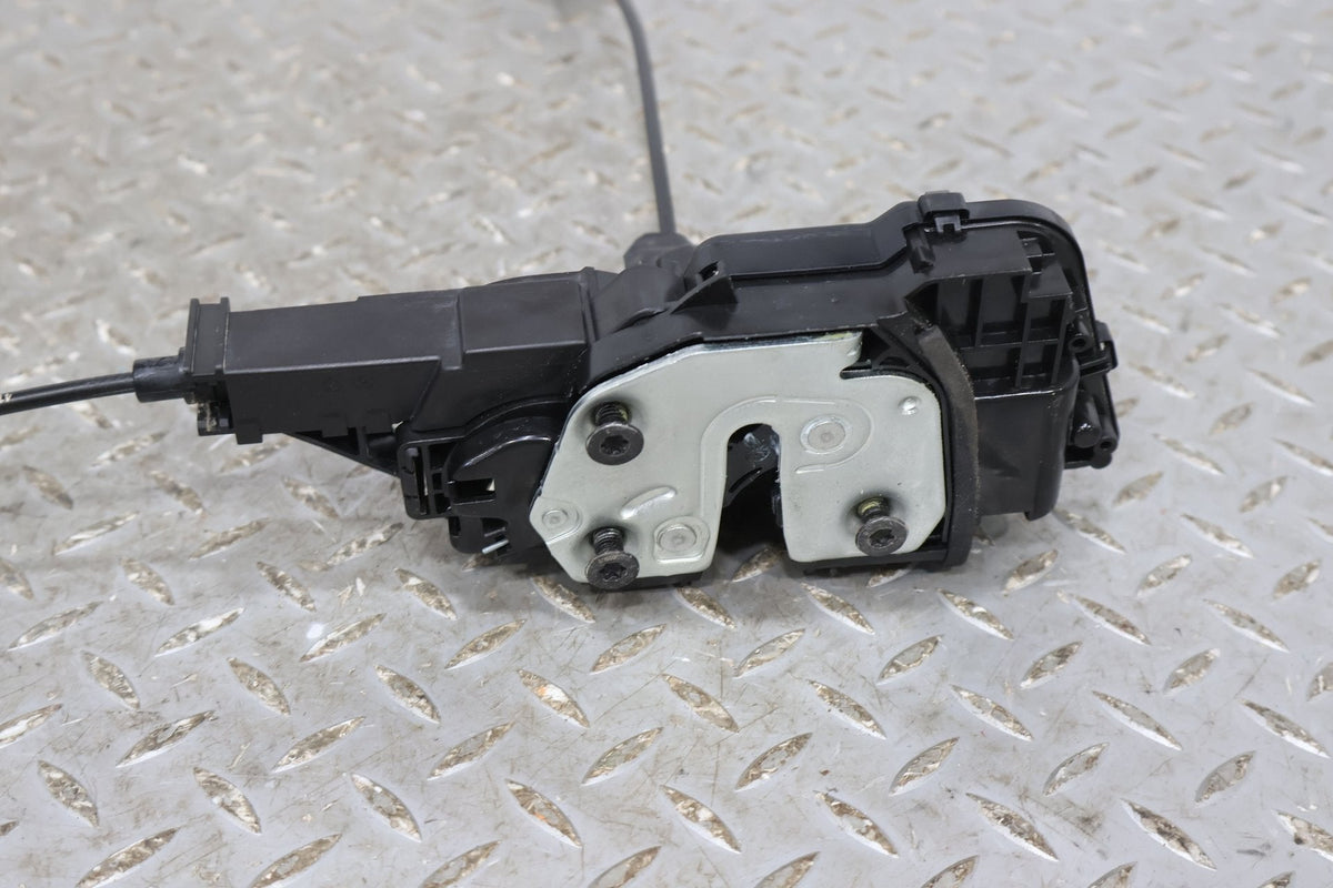 2022 Rivian R1S- Left Front Door Latch