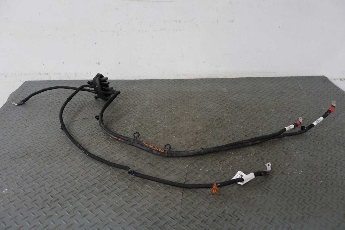 2022 Rivian R1S OEM 12V Wiring Harness ( 35559829 PT00000562G )