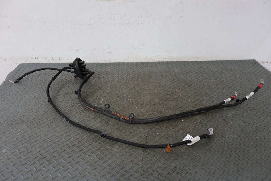 2022 Rivian R1S OEM 12V Wiring Harness ( 35559829 PT00000562G )