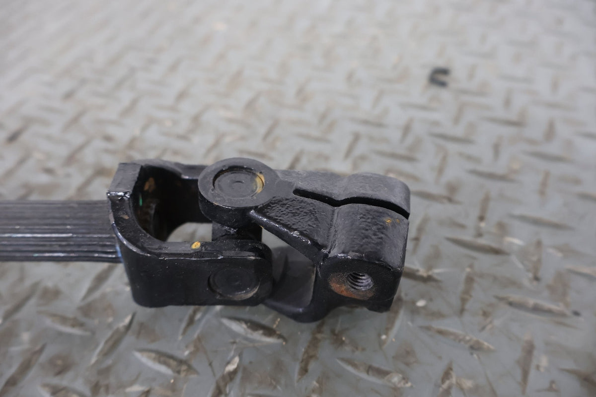 2022 Rivian R1S OEM Interior Upper & Lower Steering Column (00001957F 00018045C)