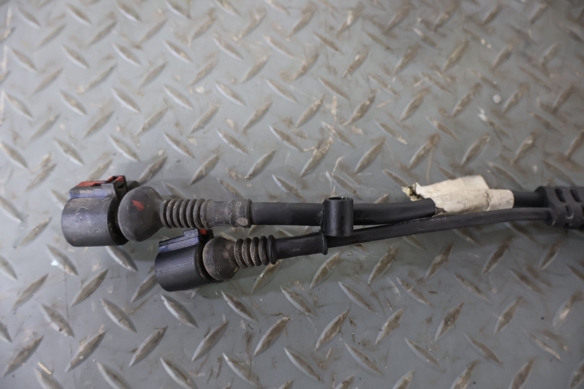 2022 Rivian R1S OEM Rear Left LH Wheel Speed Sensor W/ Wiring Harness