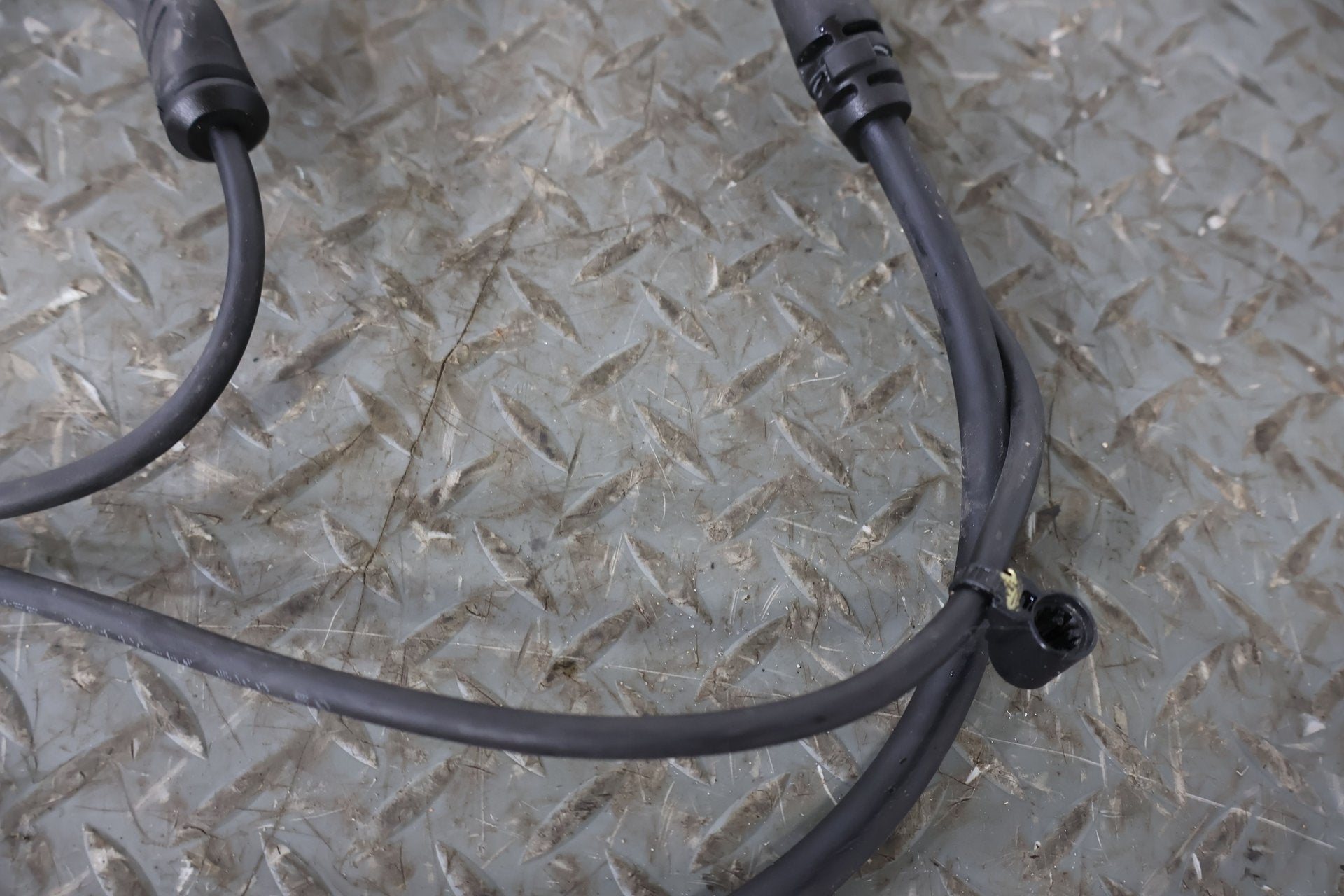 2022 Rivian R1S OEM Rear Left LH Wheel Speed Sensor W/ Wiring Harness