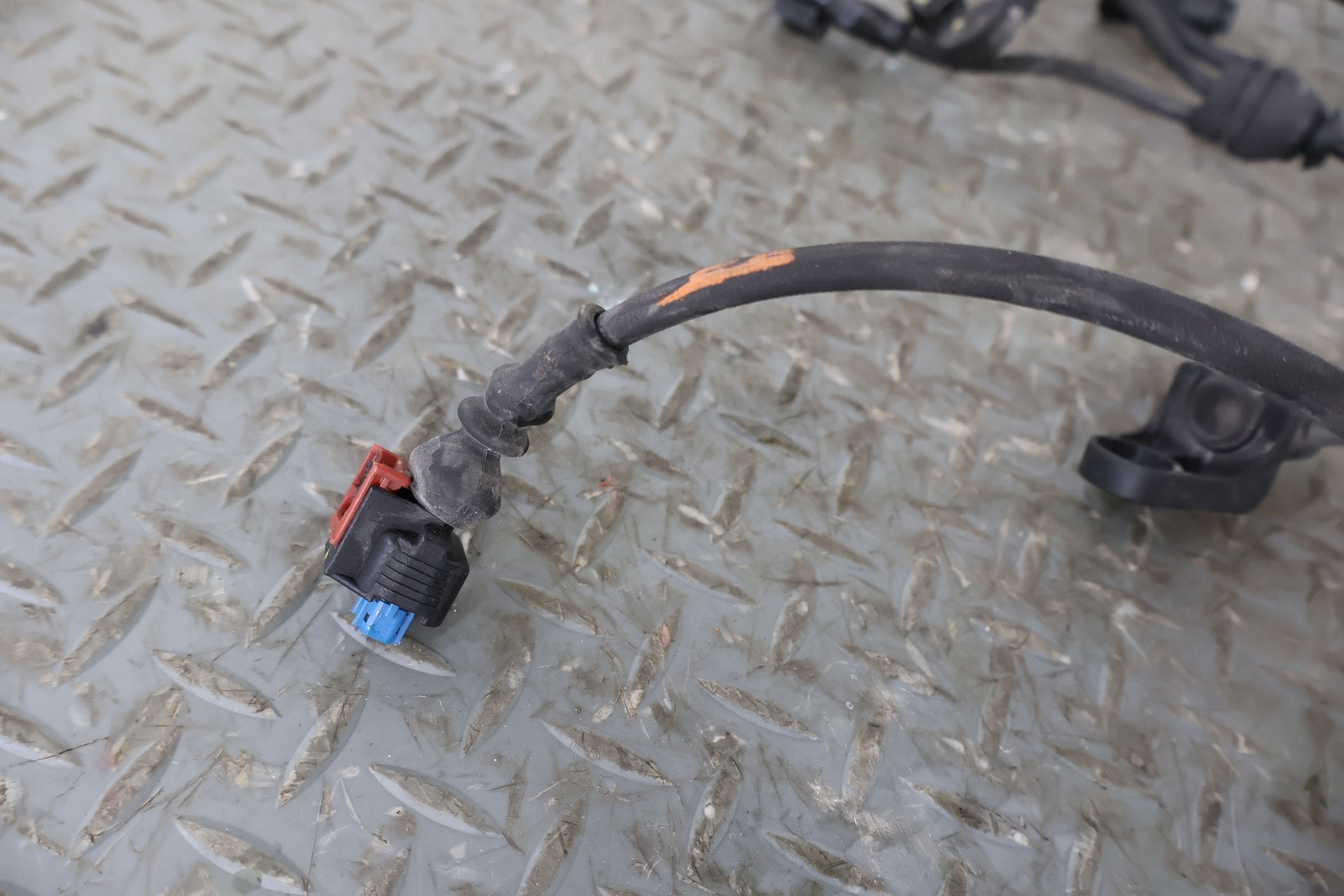 2022 Rivian R1S OEM Rear Left LH Wheel Speed Sensor W/ Wiring Harness