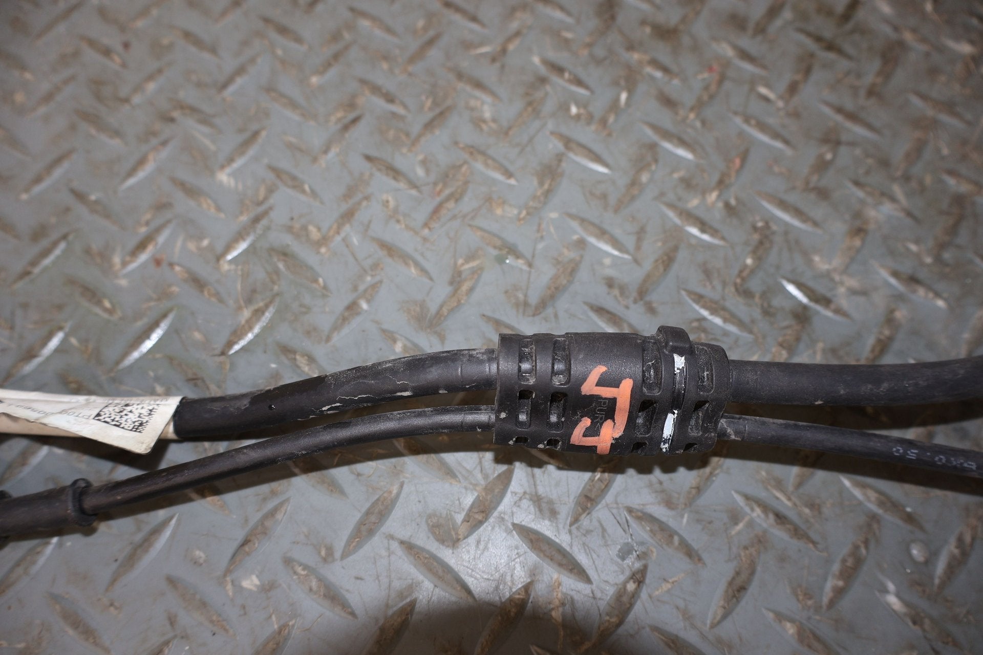 2022 Rivian R1S OEM Rear Right RH Wheel Speed Sensor W/ Wiring Harness