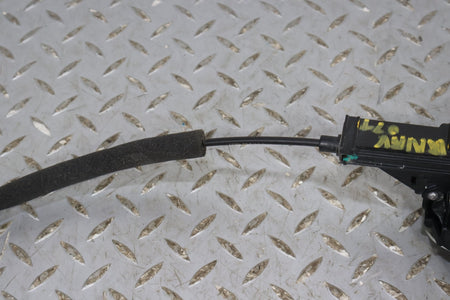 2022 Rivian R1S- Right Front Door Latch