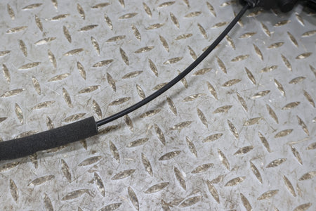 2022 Rivian R1S- Right Front Door Latch
