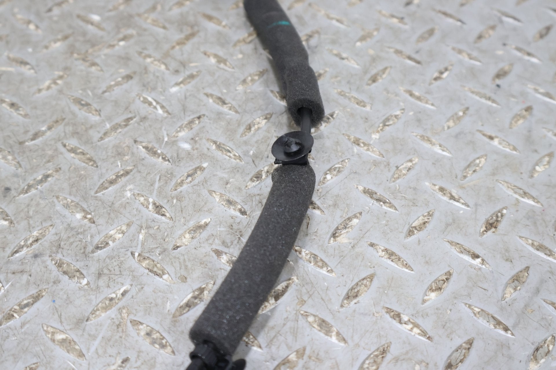 2022 Rivian R1S- Right Rear Door Latch