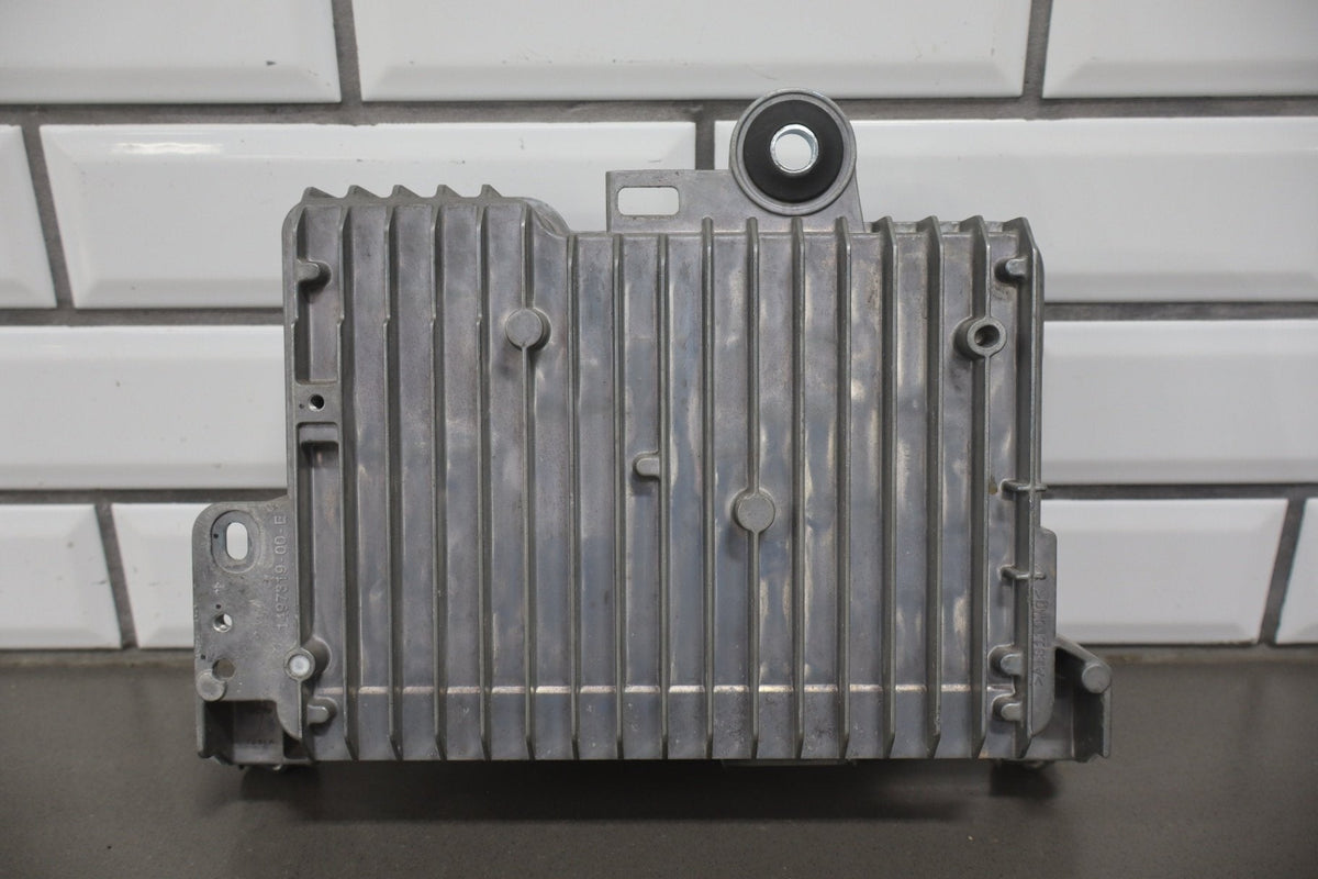 2022 Tesla Model 3 VC Front Control Module OEM 12V