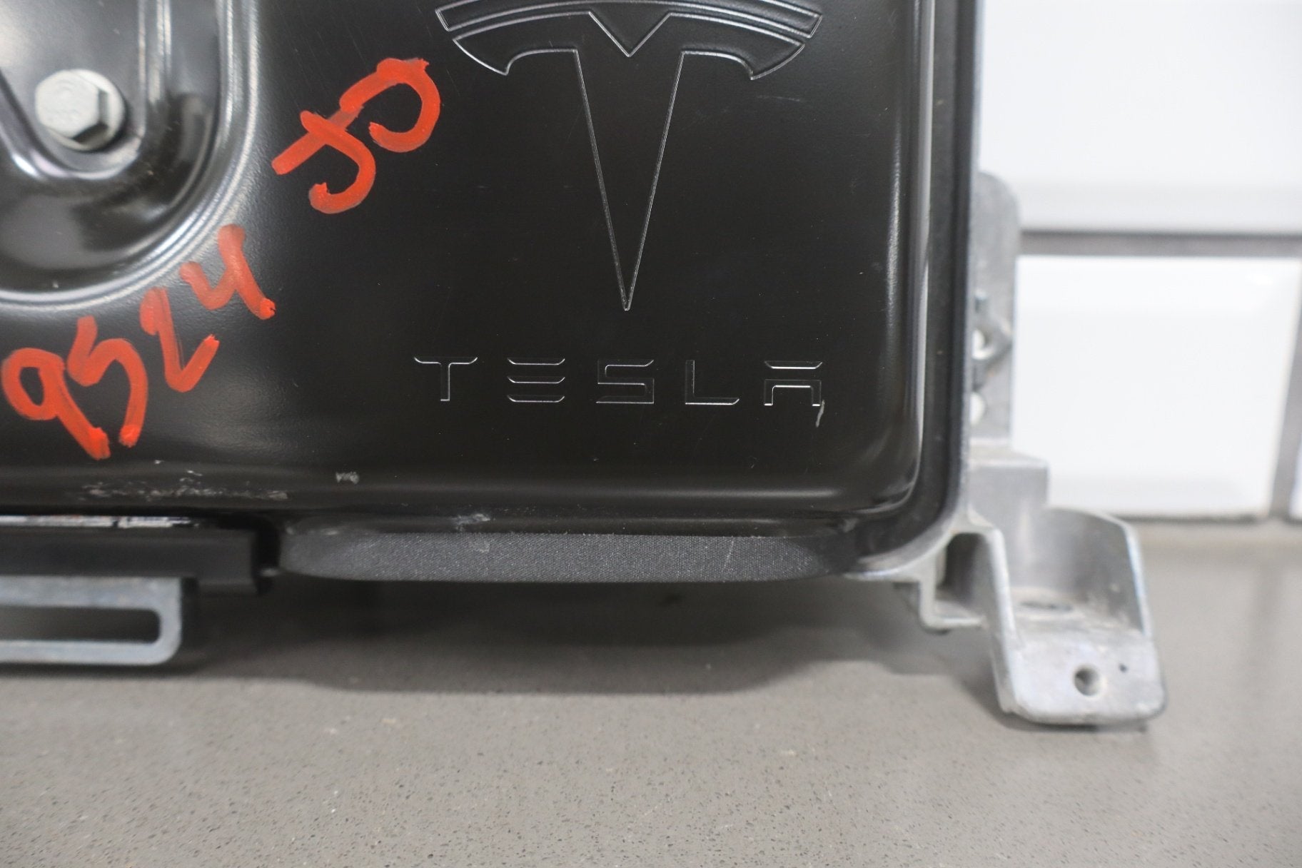 2022 Tesla Model 3 VC Front Control Module OEM 12V